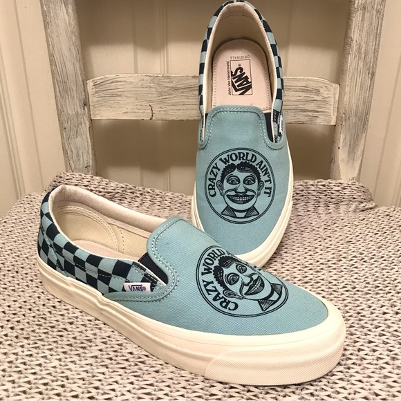 Vans x John Van Hamersveld Crazy World Classic Slip-Ons - Picture 2 of 16